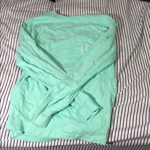 Light green long sleeve vineyard vines shirt